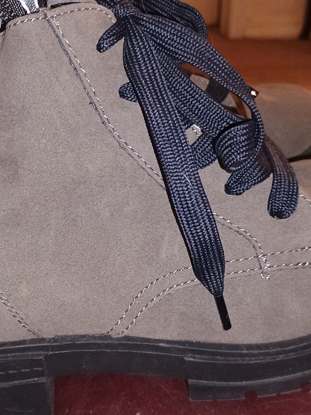 Wild Pair Cash Women’s Size 7M Taupe Lace Up Ankle Boots Side Zip